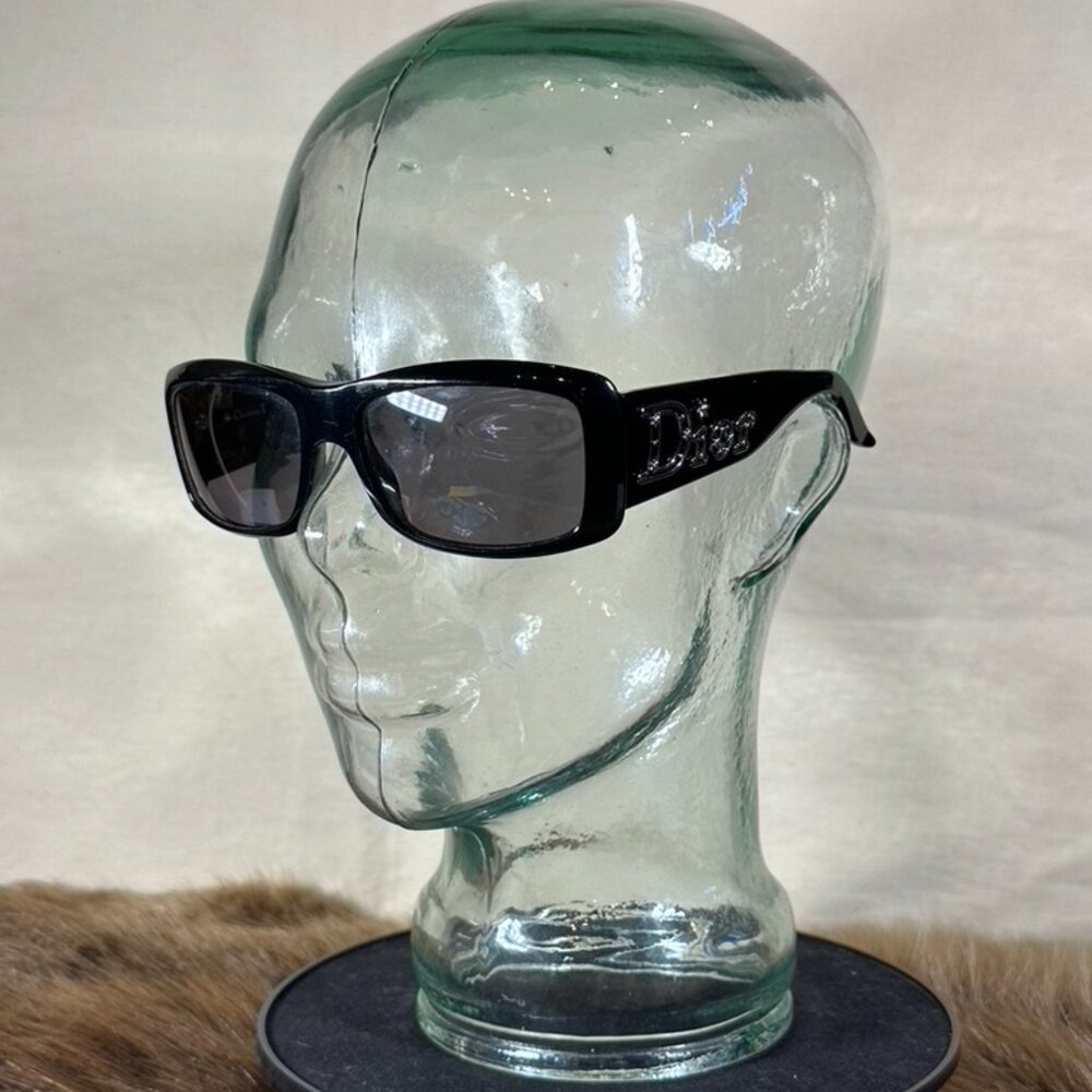 Black Dior Sunglasses - Picture 3 of 6